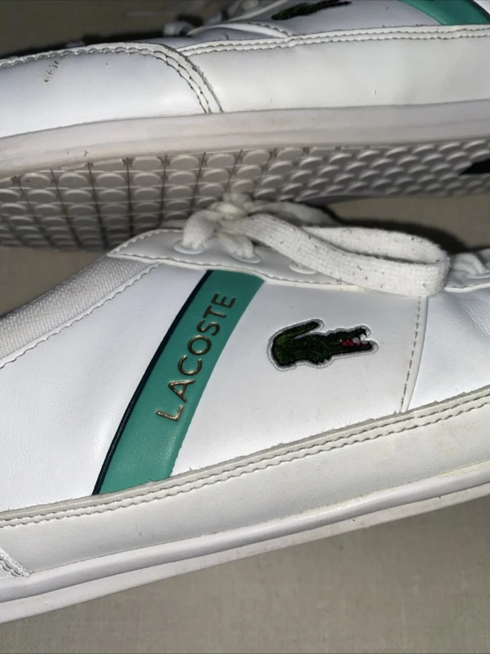 Lacoste Men 9.5 Shoes Chaymon 0722 1 White Green Leather Casual Sneakers